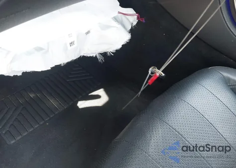 2017 Mercedes-Benz E 300 из США, поврежденный, VIN WDDZF4JB7HA116921